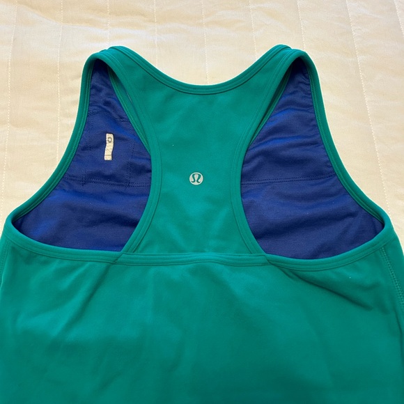 Lululemon faux wrap racerback green tank Size 0 - Picture 5 of 12